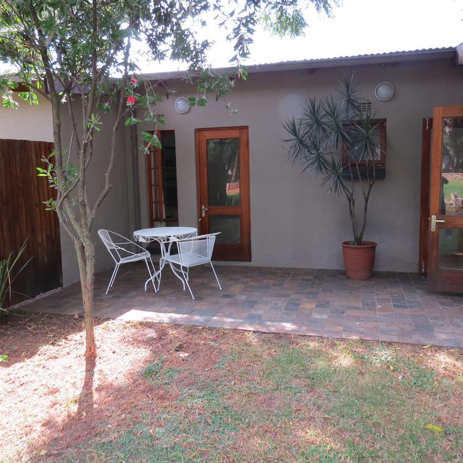 Waverley Guest House Γιοχάνεσμπουργκ Εξωτερικό φωτογραφία